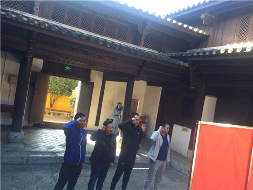 市政工程總承包部到尋甸柯渡紅軍長(zhǎng)征紀(jì)念館參觀學(xué)習(xí)